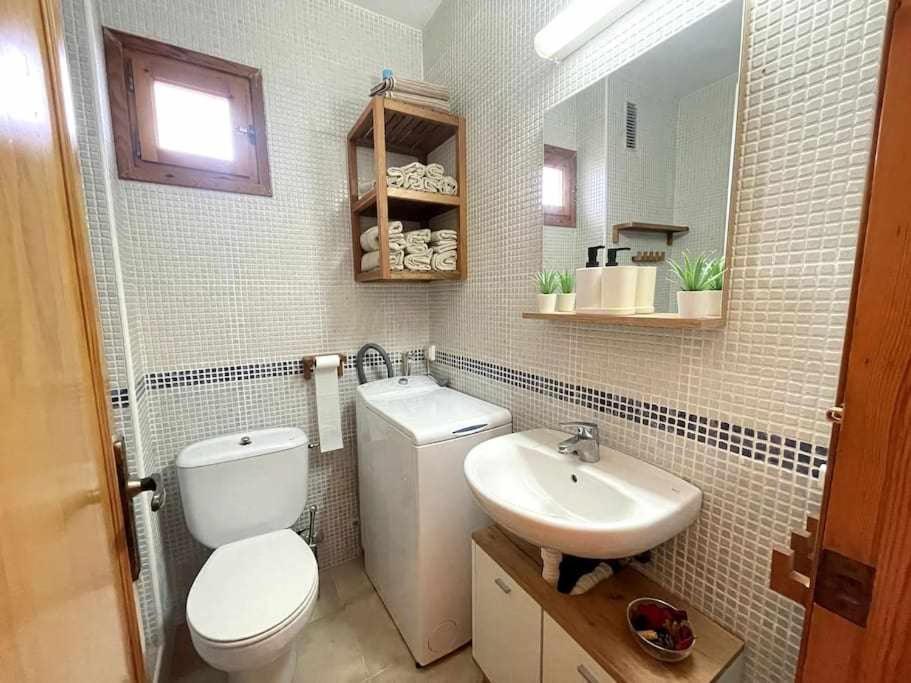 Macarella Apatamento Con Piscina Apartment Cala'N Blanes  Exterior photo